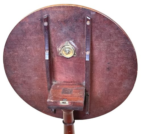 GEORGIAN MAHOGANY CIRCULAR WINE TABLE - ADDITIONAL PHOTO 9