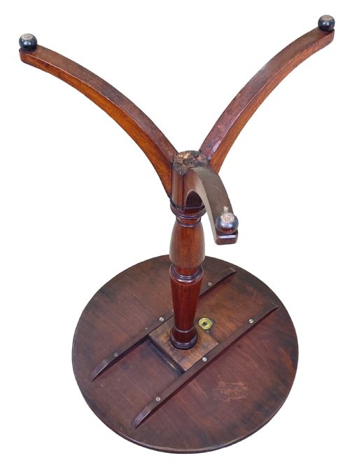 GEORGIAN CIRCULAR MAHOGANY WINE TABLE - ADDITIONAL PHOTO 4