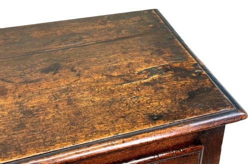SMALL 18TH CENTURY GEORGIAN OAK DRESSER BASE - ADDITIONAL PHOTO 4
