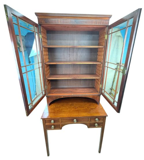 UNUSUAL 18TH CENTURY GEORGIAN MAHOGANY DISPLAY CABINET - ADDITIONAL PHOTO 2