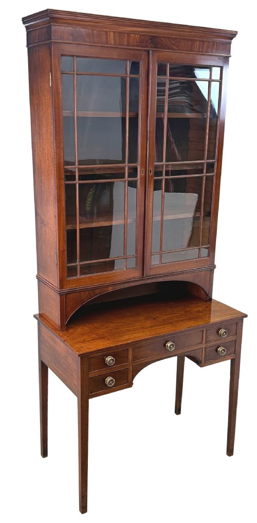 UNUSUAL 18TH CENTURY GEORGIAN MAHOGANY DISPLAY CABINET - ADDITIONAL PHOTO 9