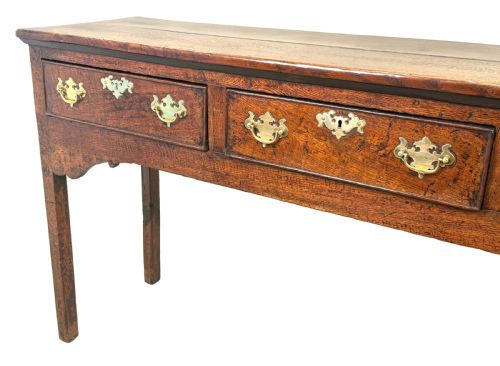 SMALL 18TH CENTURY ENGLISH OAK DRESSER BASE - ADDITIONAL PHOTO 1