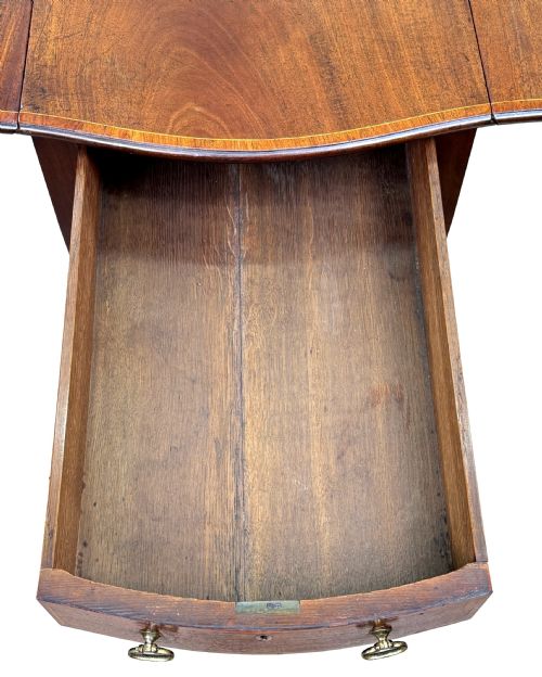 GEORGIAN 18TH CENTURY HEPPLEWHITE BABY PEMBROKE TABLE - ADDITIONAL PHOTO 10