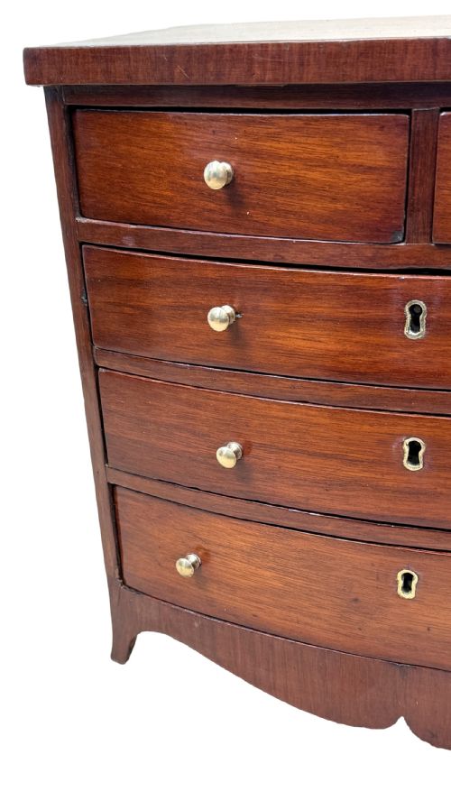 19TH CENTURY VICTORIAN MINIATURE BOWFRONT CHEST - ADDITIONAL PHOTO 10