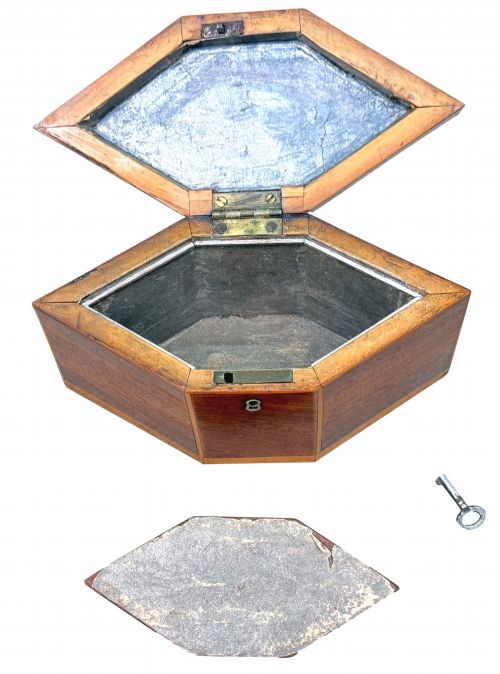 GEORGIAN HEXAGONAL SHAPED MAHOGANY TEA CADDY 18TH CENTURY - ADDITIONAL PHOTO 3