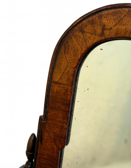 QUEEN ANNE WALNUT DRESSING TABLE MIRROR EARLY 18TH CENTURY - ADDITIONAL PHOTO 7