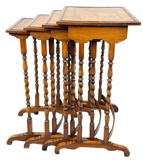 QUARTETTO NEST OF FOUR EARLY 20TH CENTURY WALNUT COFFEE TABLES - ADDITIONAL PHOTO 2