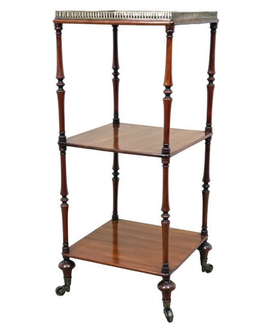 EARLY 19TH CENTURY REGENCY MAHOGANY SMALL WHATNOT TAGRE