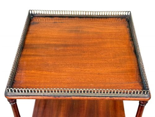 EARLY 19TH CENTURY REGENCY MAHOGANY SMALL WHATNOT TAGRE - ADDITIONAL PHOTO 1