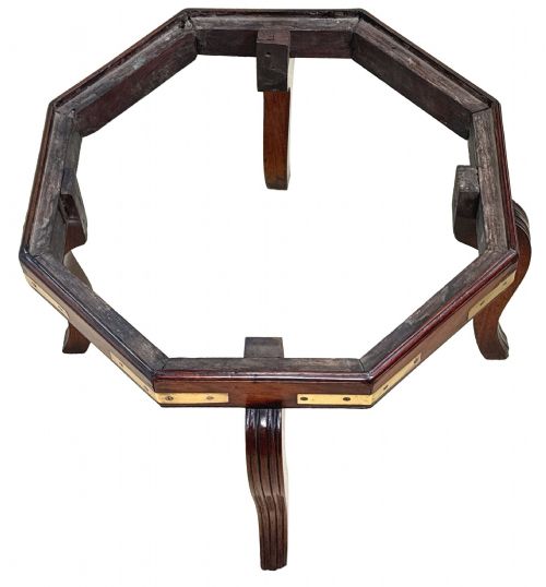 ANGLOINDIAN 18TH CENTURY GEORGIAN PADOUK CELLARETTE - ADDITIONAL PHOTO 10