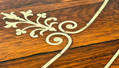 SMALL REGENCY ROSEWOOD BRASS INLAID CIRCULAR CENTRE TABLE - ADDITIONAL PHOTO 3