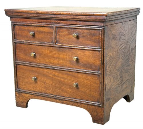 RARE 18TH CENTURY ELM CLOSE STOOL IN THE FORM OF A SMALL GEORGIAN BEDSIDE CHEST