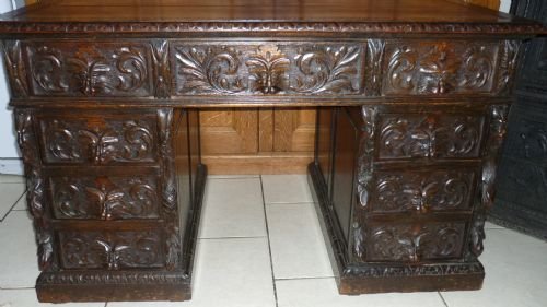 Carved Oak Lion Head Victorian Pedestal Desk