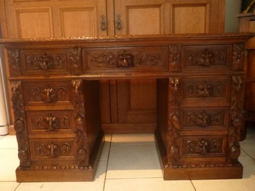 Victorian Carved Oak Green Man Lion Head Desk