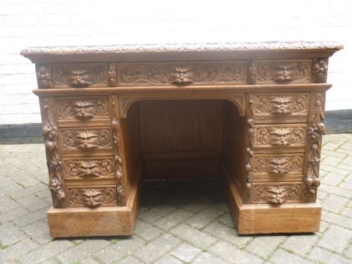 Victorian Carved Oak Green Man Lion Head Freestanding Desk