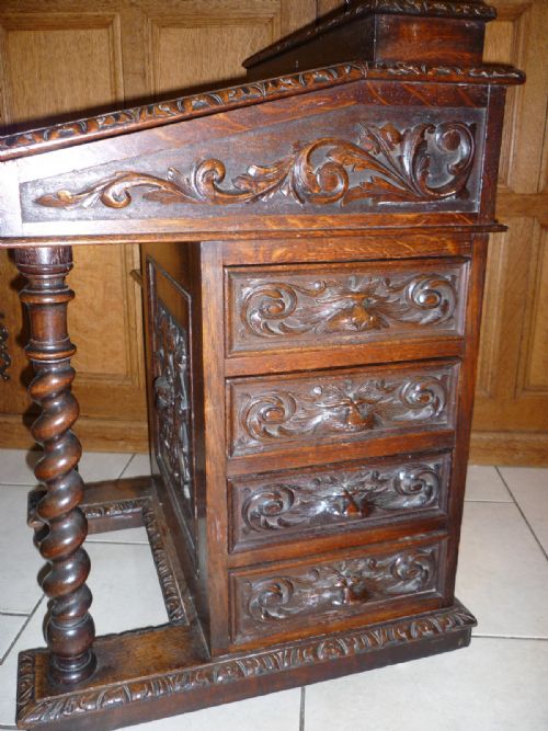 19th Century Carved Oak Lion Head Davenport Desk