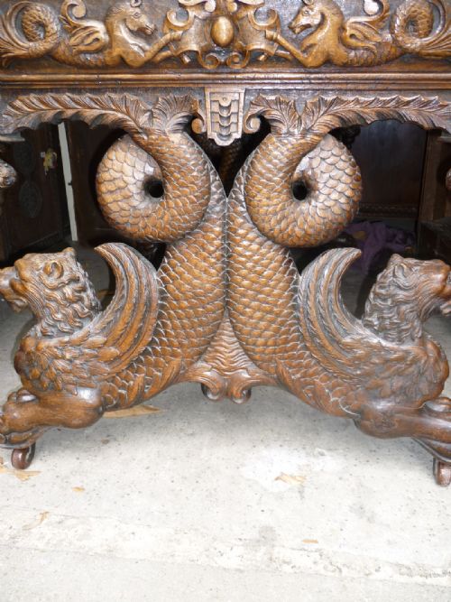 Large 19th Century Profusely Carved Oak Mythical Winged Lion Hall Table Desk