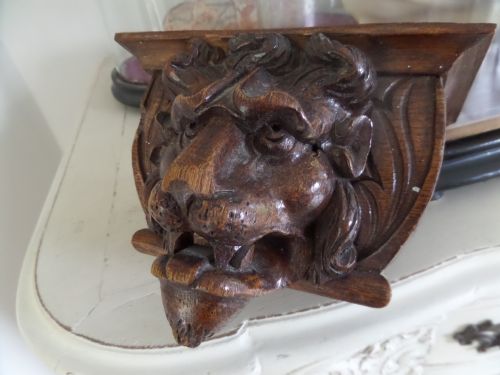 19th Century Carved Oak Lion Head Carving Corbel.