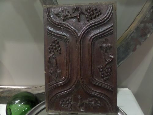 16th Century Carved Oak Parchemin Panel