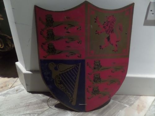Antique Lner Wooden Royal Standard Shield Flag Bearer