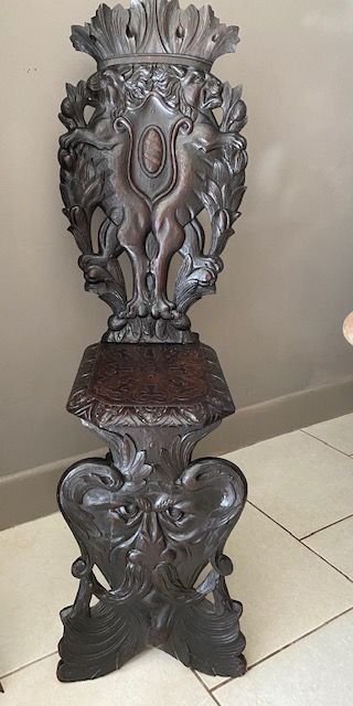 Large Antique Carved Oak 19th Century Hall Chair Lion Armorial