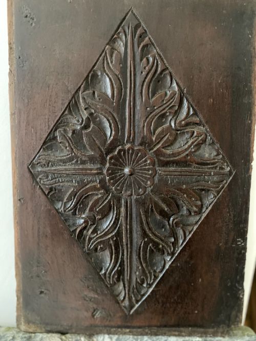 17th Century Carved Oak Diamond Daisy Lozenge Panel.	