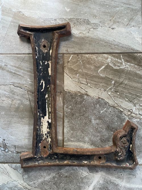 Large Art Nouveau Cast Iron Letter L