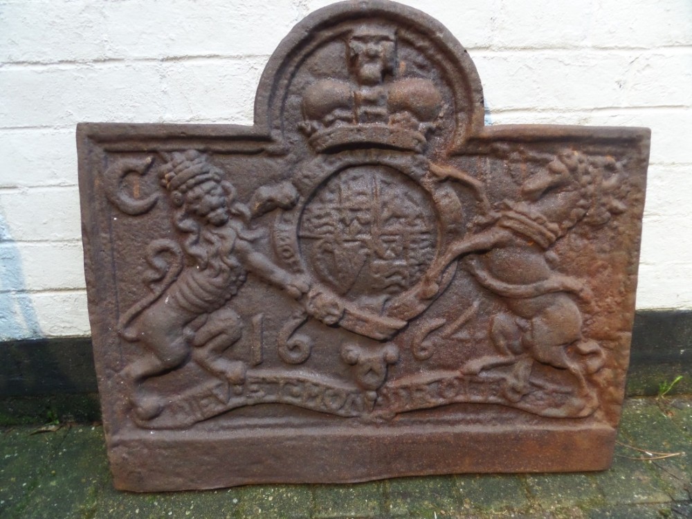 Antique Cast Iron Fireback Lion & Unicorn Coat Arms