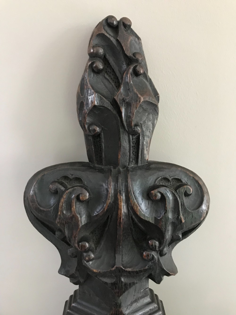 Victorian Church Carved Oak Ecclesiastical Poppy Finial View II