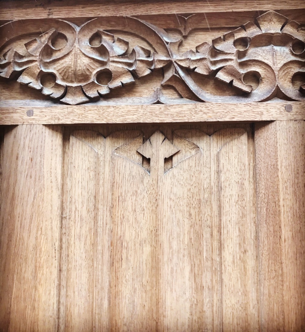 Carved Oak Church Pew Lincoln Cathedral View IV