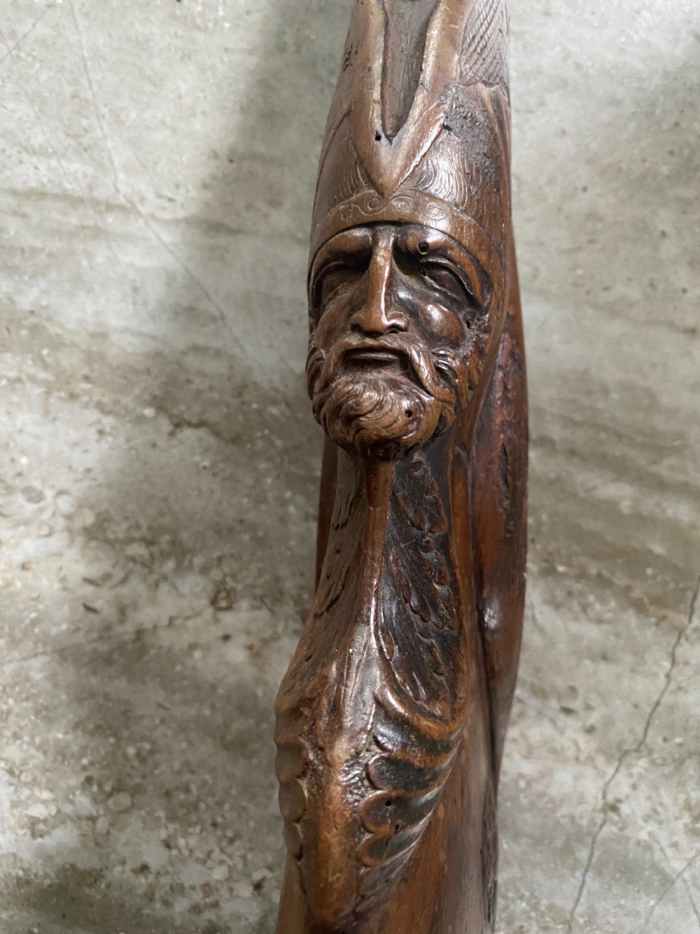 18th Century Carved Walnut Cardinal Gunstock Gun View III