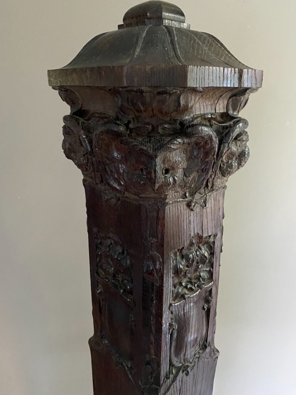 RARE Art Nouveau Carved Oak Newel Post OWLS AND CARTOUCHES