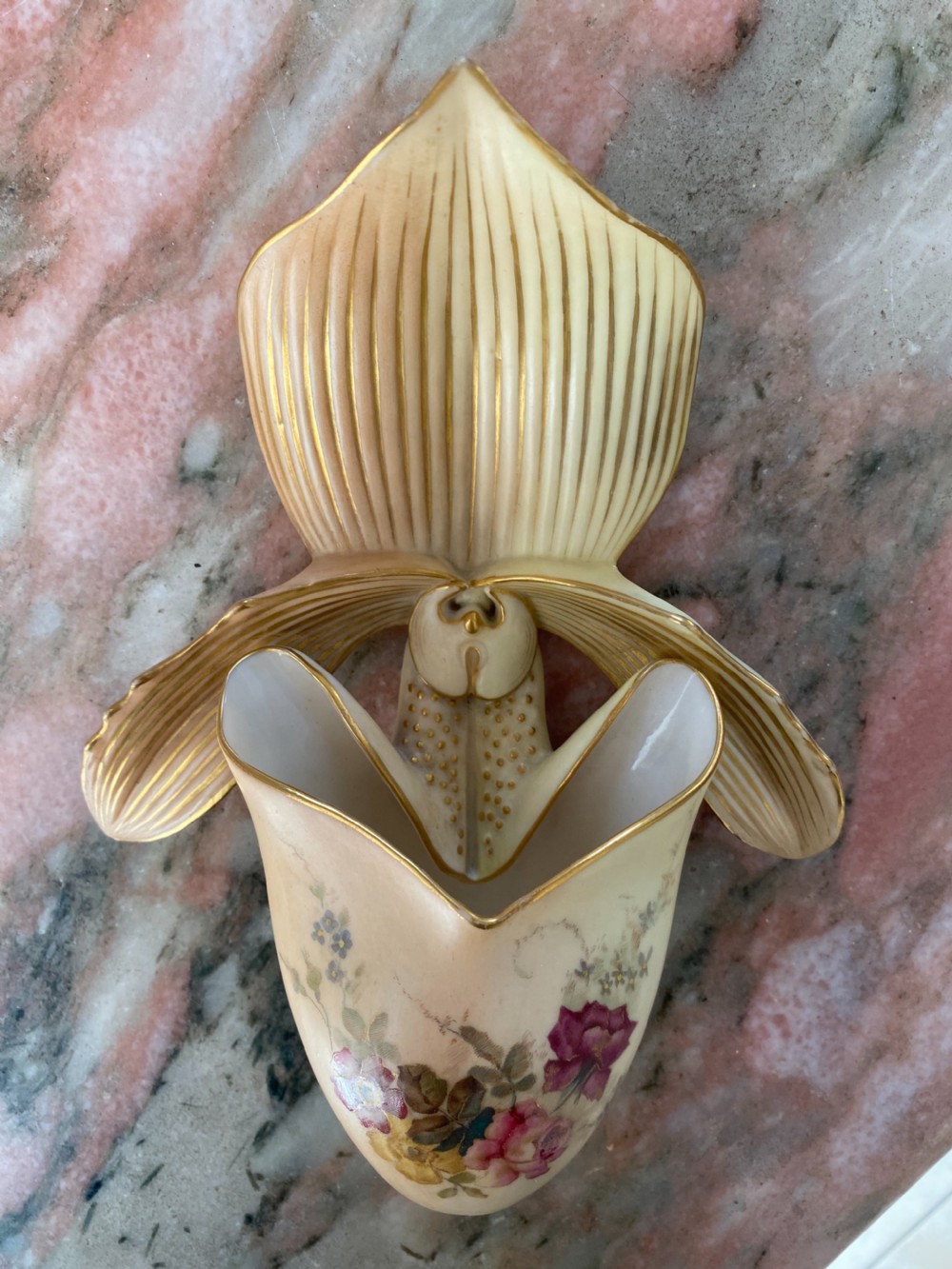 19TH CENTURY ROYAL WORCESTER IVORY ORCHID WALL POCKET Vase