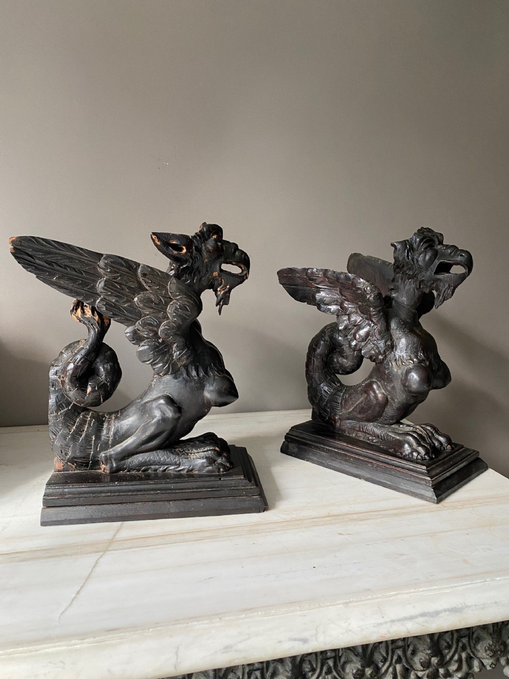 Large 18th Century Carved Walnut Winged Griffins Lion Paw Feet