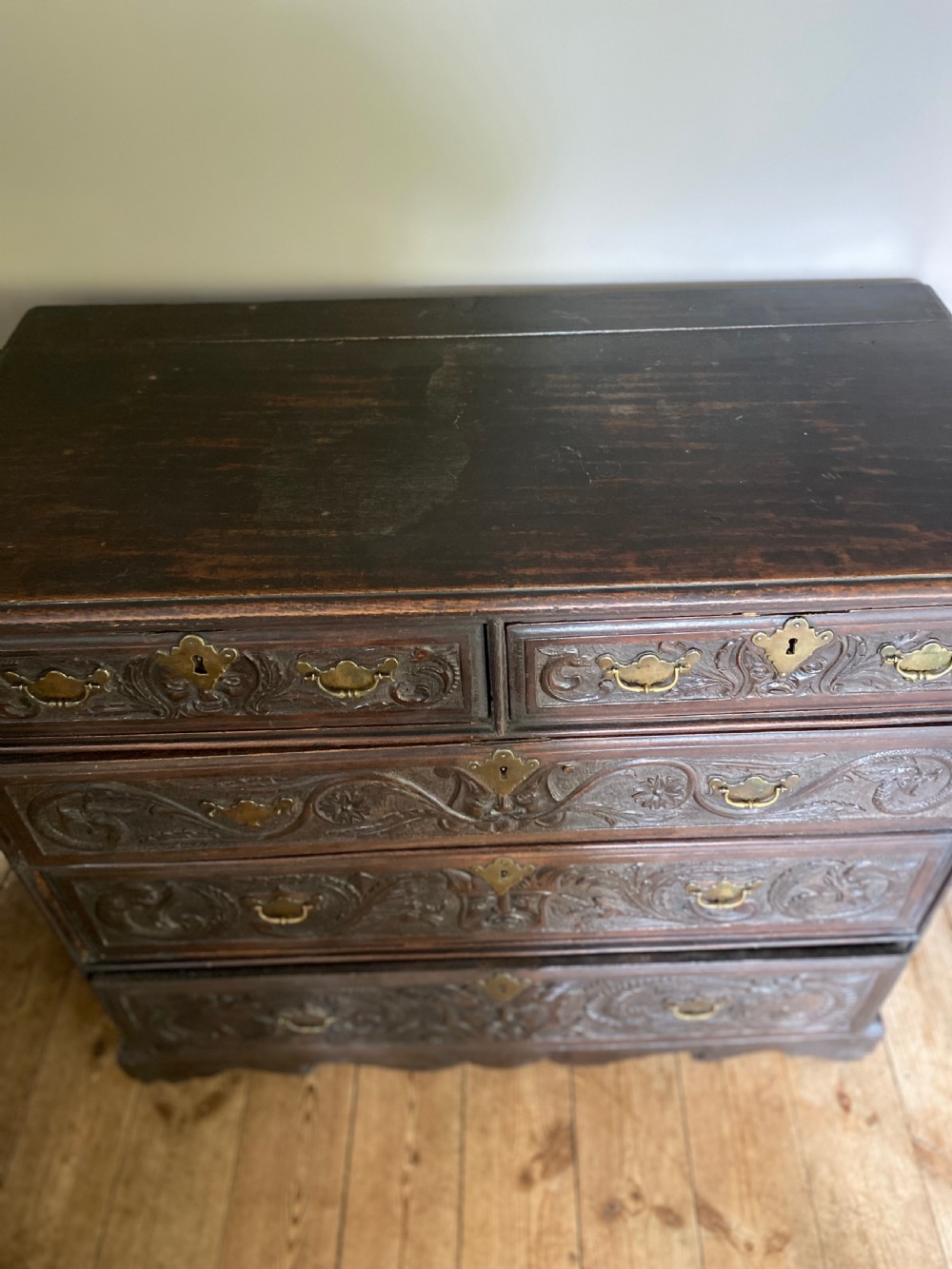 18th Century Dated 1744 Mythical Beast Carved Oak Chest Of Drawers View VII