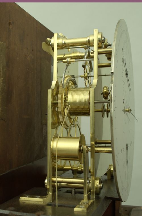 fig 3. A fine quality mahogany 8 day Floorstanding Regulator Clock c.1840