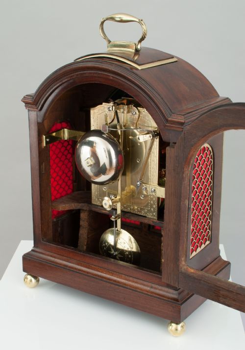 fig 4. A fine quality Georgian mahogany bracket clock by Handley and Moore of London, retailed by George Frankcom of Portsea, c.1800.