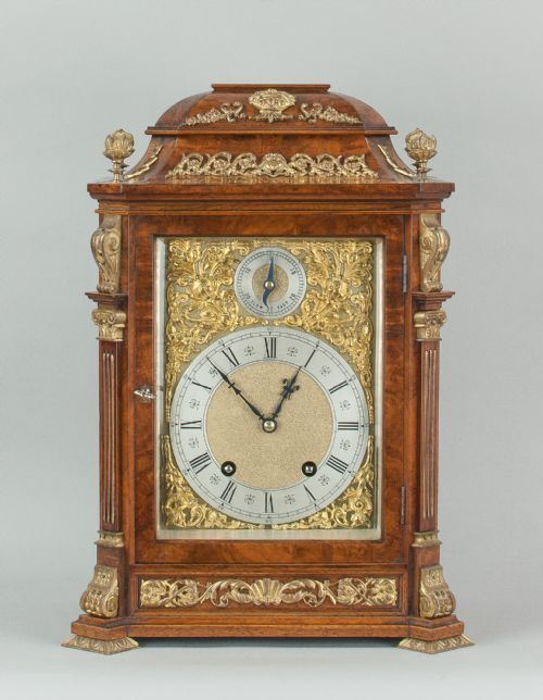 A Fine Quality Burr Walnut Bracket / Mantel Clock by Lenzkirch Circa 1903
