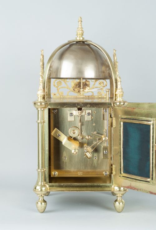fig 5. A Fine Quality Late Victorian Brass W&H Lantern Mantel Clock