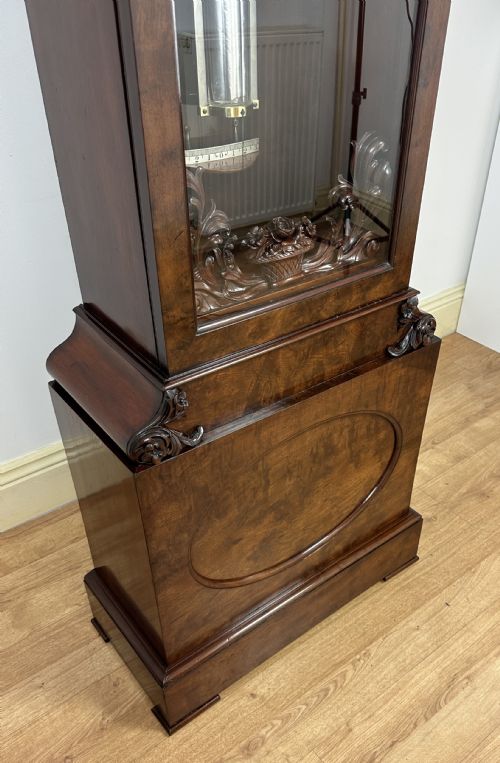 fig 2. A Fine quality Regulator / longcase / grandfather Clock.