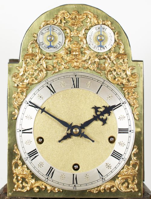 A FINE QUALITY WESTMINSTER CHIMING CHIPPENDALE STYLE LONG CASE GRANDMOTHER LONGCASE GRANDFATHER CLOCK C 1890 - ADDITIONAL PHOTO 3