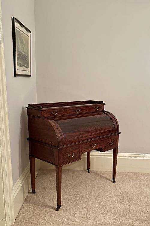 Mahogany Inlaid Roll Top / Cylinder Desk by Maple and Co London C.1890.