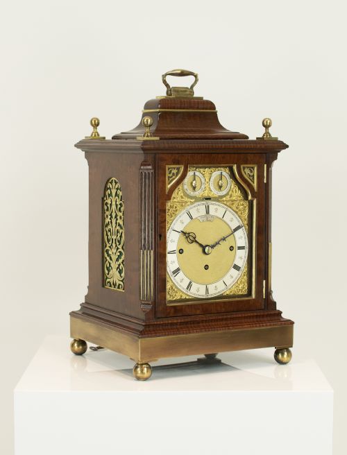 fig 8. A Fine Quality Quarter Chiming Bracket / Mantel Clock, London c.1890.