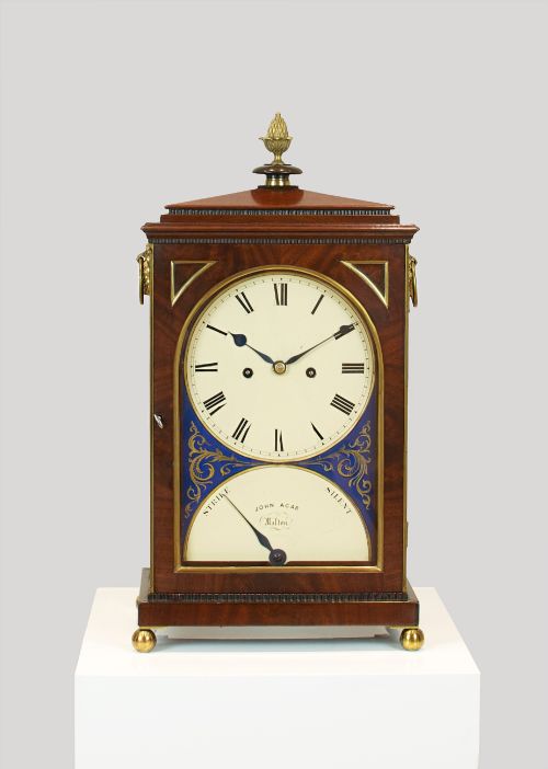 A Fine Quality Georgian Bracket / Mantel Clock by Agar of Malton