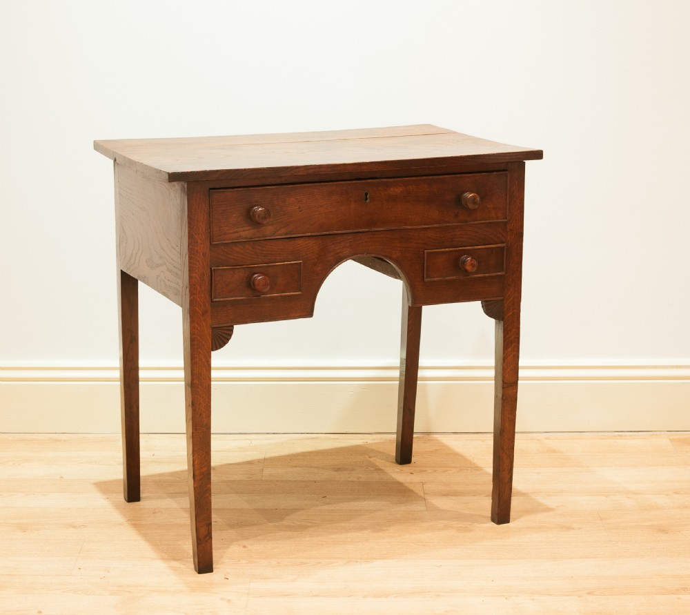 Georgian Oak Side Table / Lowboy