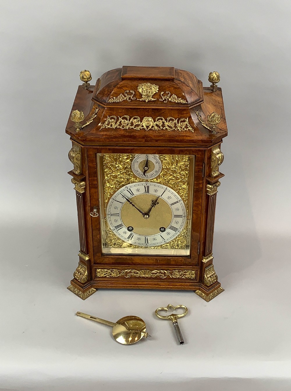 A Fine Quality Burr Walnut Bracket / Mantel Clock By Lenzkirch Circa 1903 View XIII