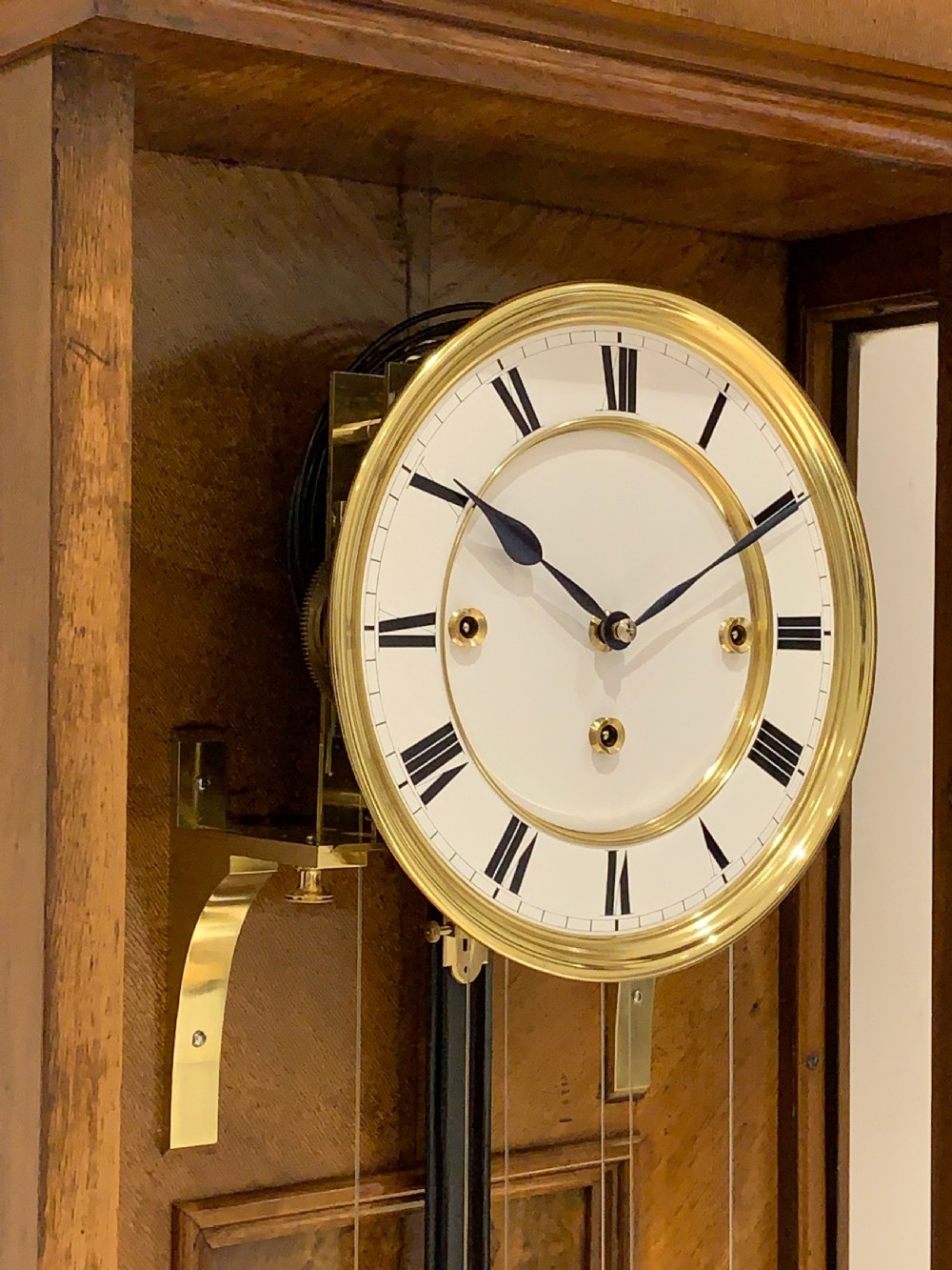 A fine quality Altdeutsch Vienna Regulator wall clock, circa 1875, View X