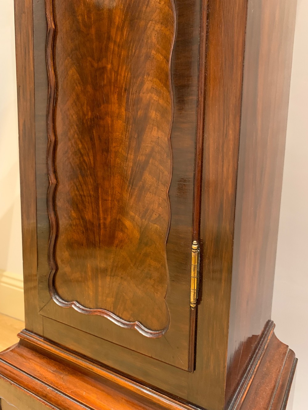 Gillett & Johnston, Westminster chiming mahogany long case / grandmother / grandfather / regulator clock c. 1920 View VIII