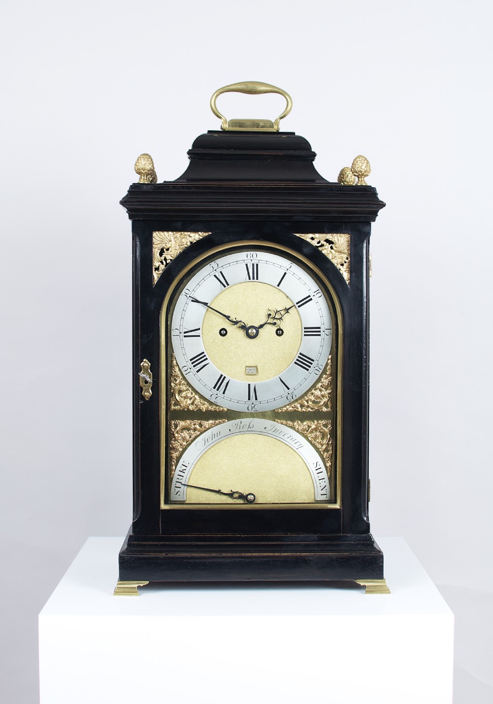 A Fine Quality Georgian Bracket / Mantel Clock By John Ross Of Inveraray. View XII
