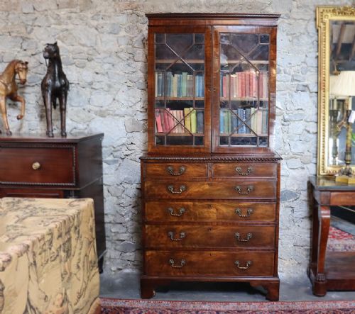 GEORGE III MAHOGANY SECRETAIRE BOOKCASE